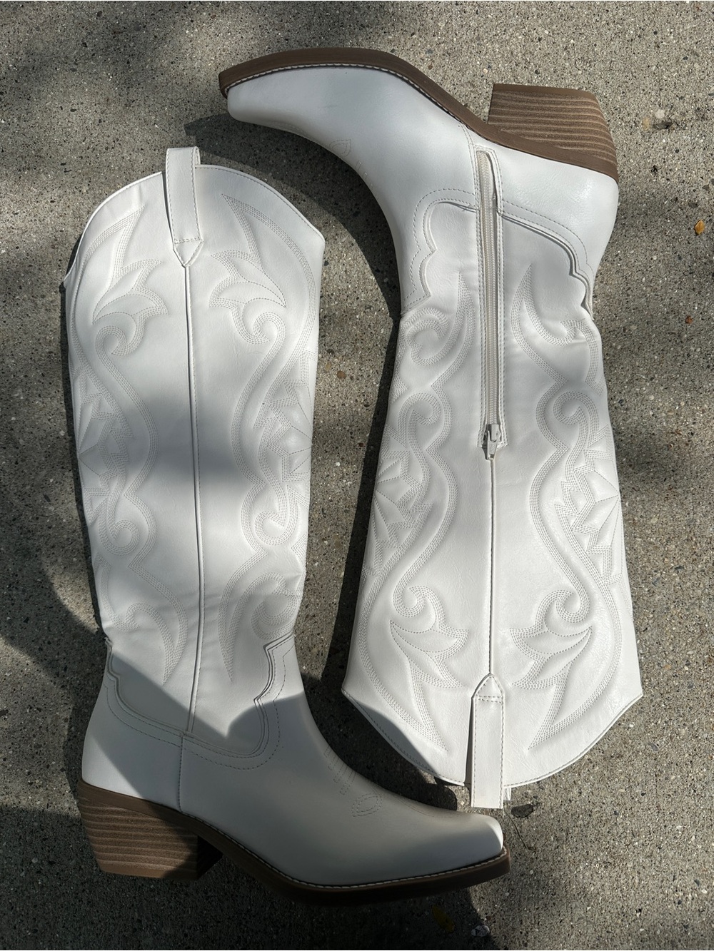 Wild Fable faux leather cowboy boots - Picture 2 of 4